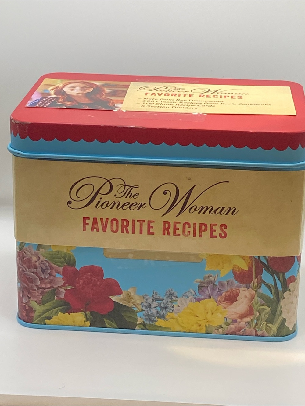 The Pioneer Woman favorite recipes in tin w/ blank cards